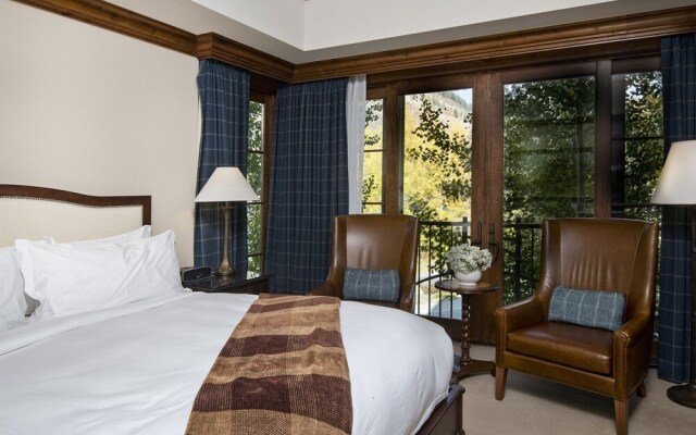 Luxury 2 Bedroom Residence in Lionshead Village