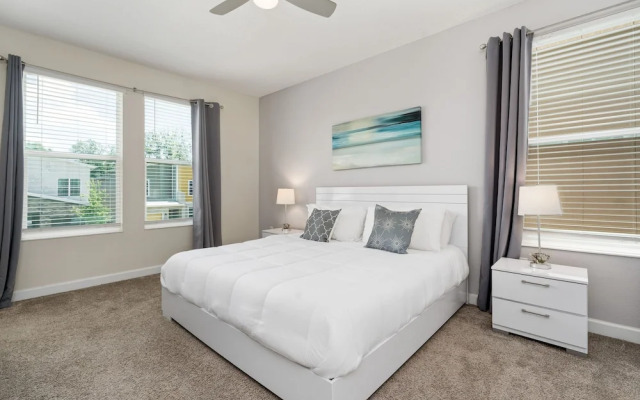 Dashing Family Home Stl113