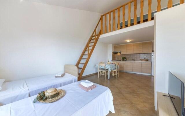 Amazing Apartment in Savudrija With 1 Bedrooms and Wifi