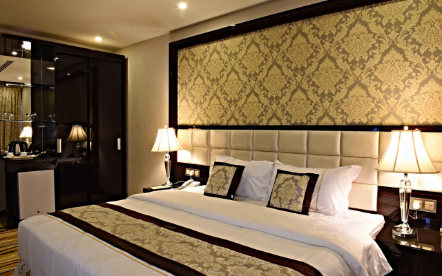 Garden Plaza Hotel
