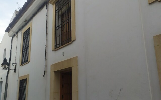 Lujoso Apartamento Los Patios de Cordoba