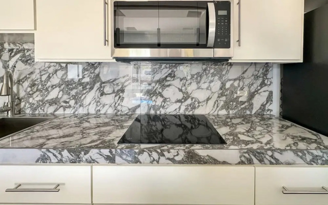 Urban Oasis Apartment 1