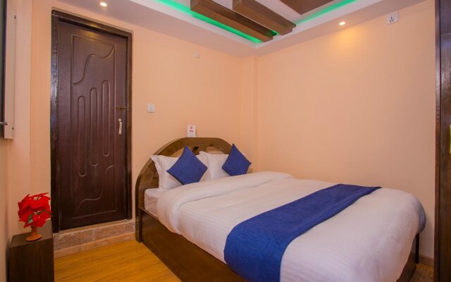 OYO 264 Hotel Antique Kutty