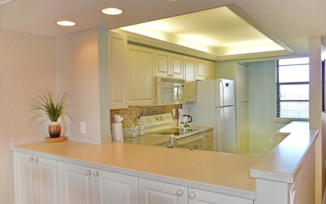 South Seas Tower 4-704