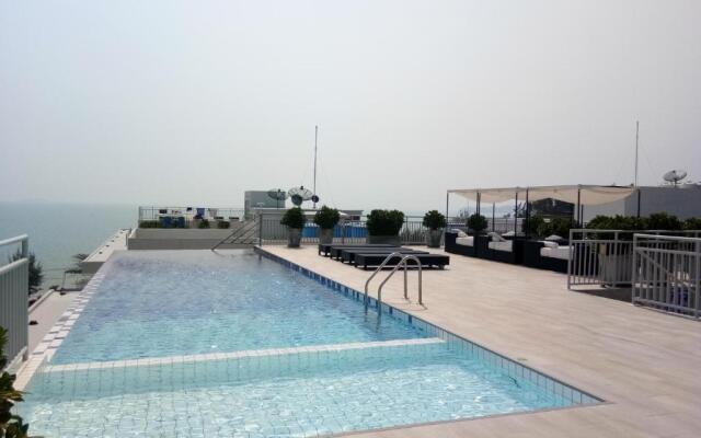 Mosaic Condominium by Malai