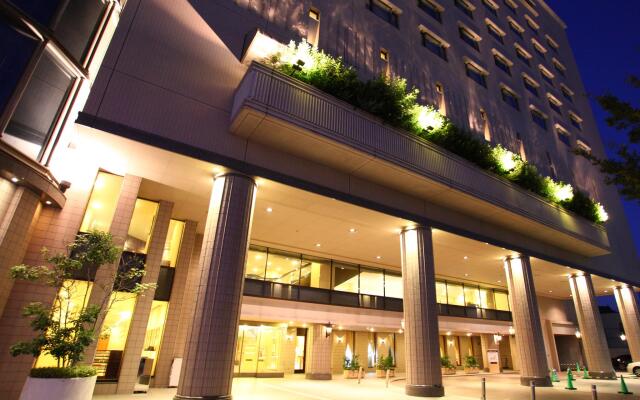 Hotel Crown Palais Chiryu