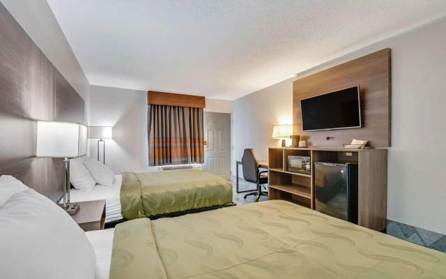 Quality Inn Dalton East