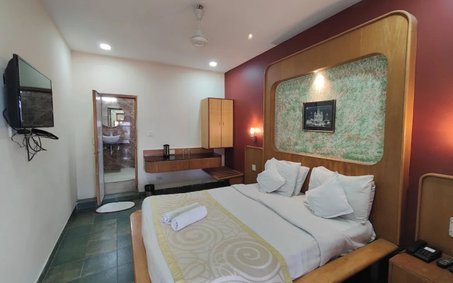 Hotel Maharaja