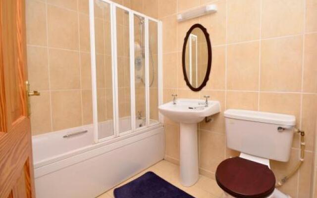 Cottage 236 Roundstone
