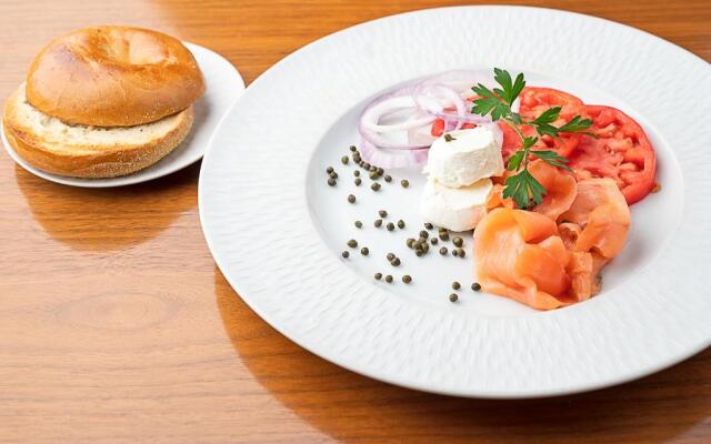 Clement Palo Alto – All-Inclusive Urban Resort