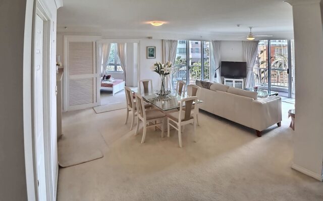 Resort-Style Apartment Opposite Beach