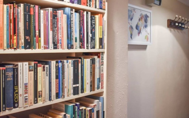 Quirky 1 Bedroom Apartment at Seven Dials