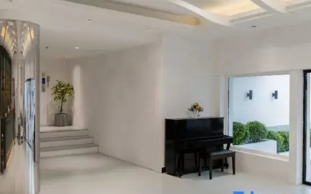 Dongli Lake Grand Hotel (Chaozhou Hanshi)