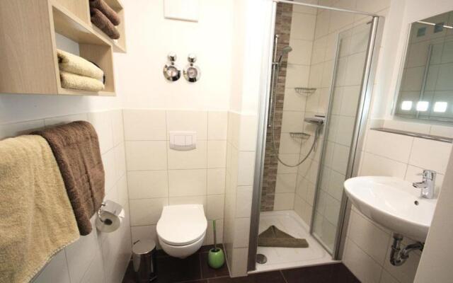 Ferienwohnung-304-Hohe-Lith-strandnah-mit-eigenem-Strandkorb-am-Meer