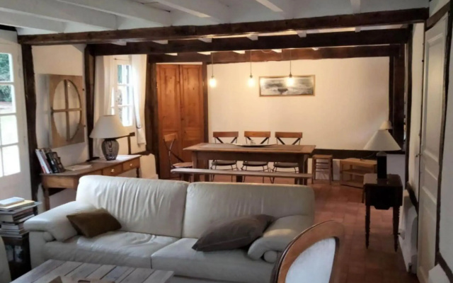 Estate in Normandy With Pool & Tennis Court