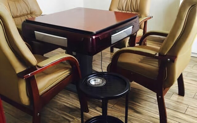 Chaohu Pinshang Holiday Hotel
