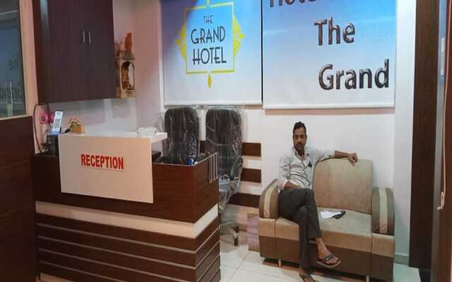 Hotel The Grand