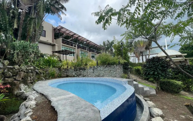 The Lakeview Suites