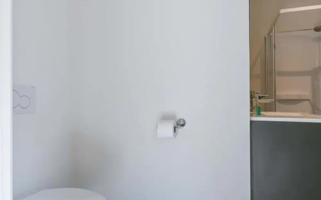 Comfortable Studio With Terrace in Antwerp