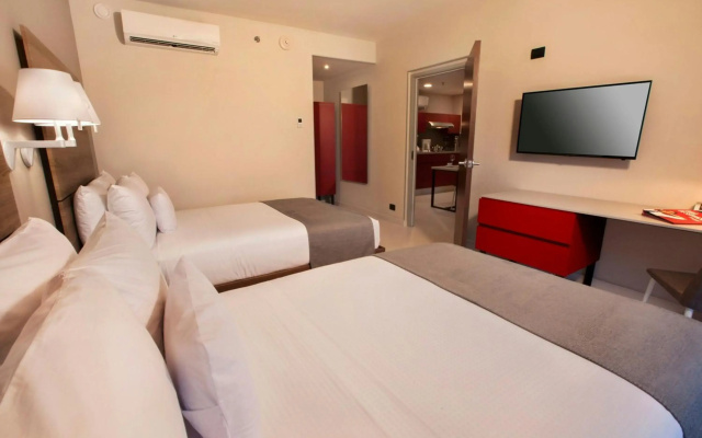 City Express Plus by Marriott Cabo San Lucas