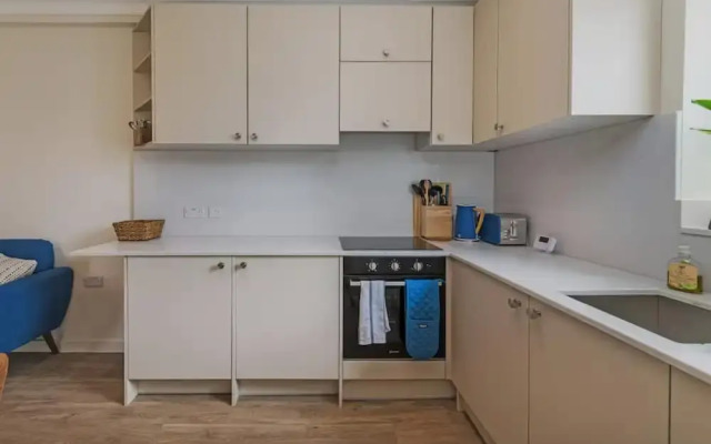 New 2bed - 20min to London - Free Parking - Petsok
