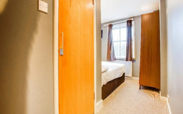 Oyo Somerset Hotel Baker Street London