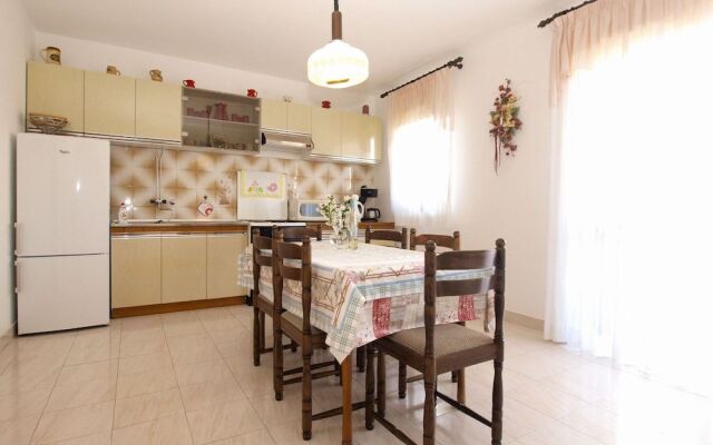 Apartment 1644