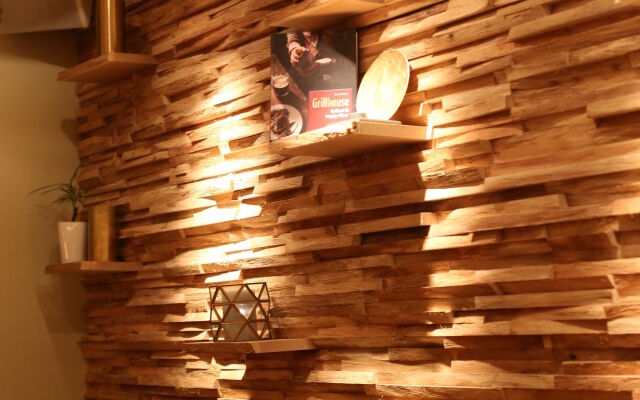Hotel FIVE