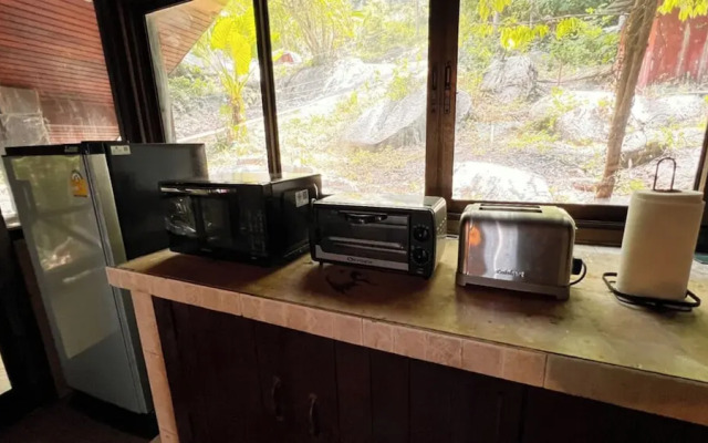 Kawarin Secret Hut Hotel and Resort