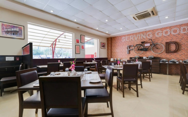 7 Apple Hotel Vadodara
