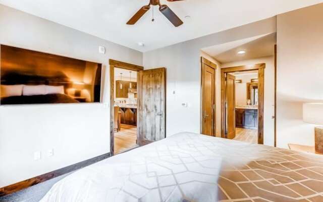 One Bedroom Luxury Condo on Main Street in Downtown Breckenridge