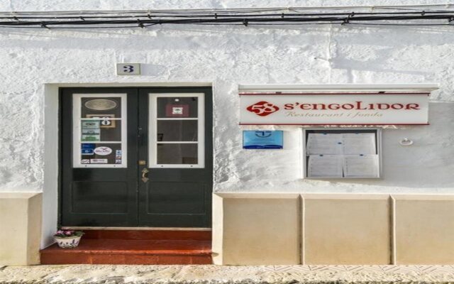 Hostal S'Engolidor