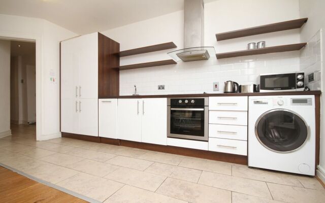 Coppinger Row Premium Apartment