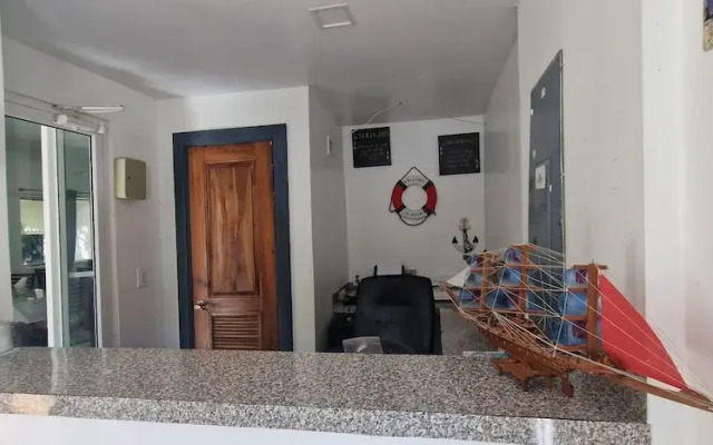 Hotel Boutique Marina Roatan