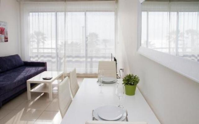 Gk Apartment Ben Gurion St.