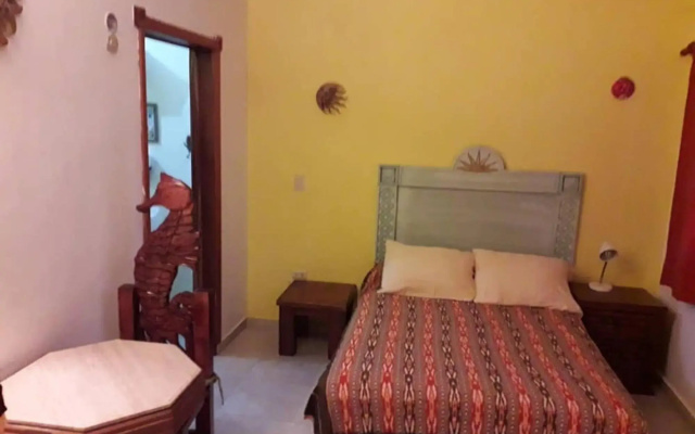 Room in B&B - Cancun Guest House 3 Near Ado bus Terminal and 25 min From-to Airport by Shuttle - BNB in Cancun - Photo 2