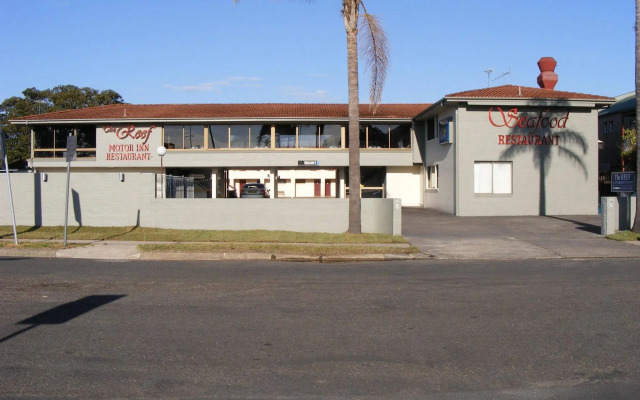 Reef Motor Inn