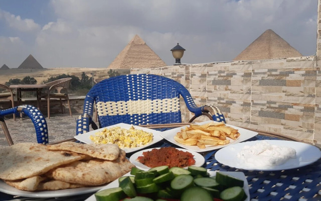 Tut Pyramids View Hotel