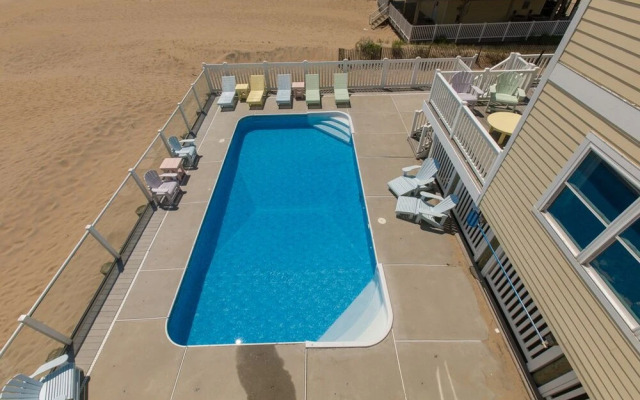 Nautical Nonsense - 8 Br Home