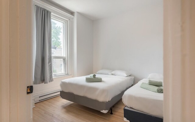 Bright and Cozy 3bedr in the of MTL