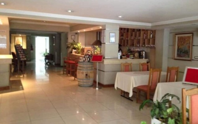 Condor Suites Apart Hotel