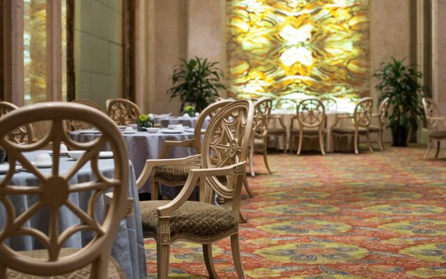 Crowne Plaza Shanghai Nanjing Road by IHG