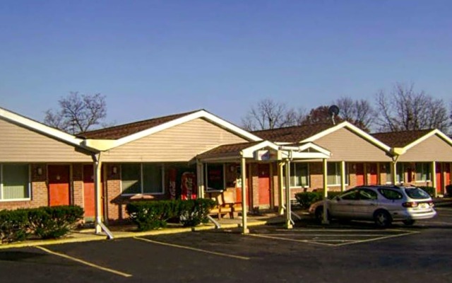 Tiffin Motel