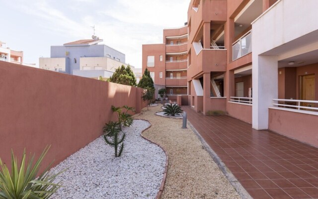 Lovely Holiday Home in Almeria near Sea Beach