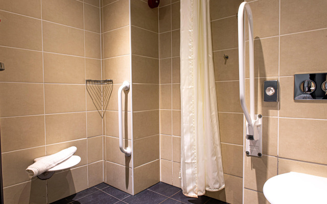 Elite Venue Selection Felbridge - Gatwick