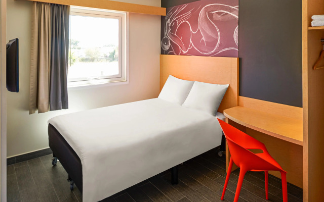 Ibis Culiacan