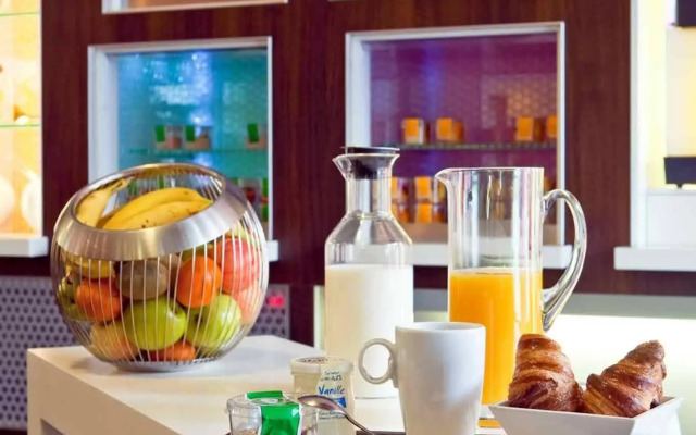 B&B HOTEL Vélizy Est