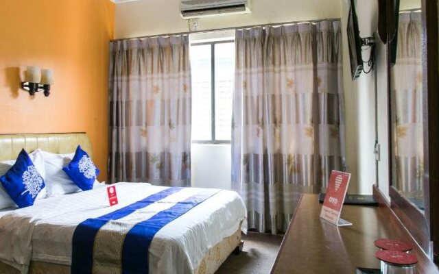 OYO Rooms Klang Gold Course Mall
