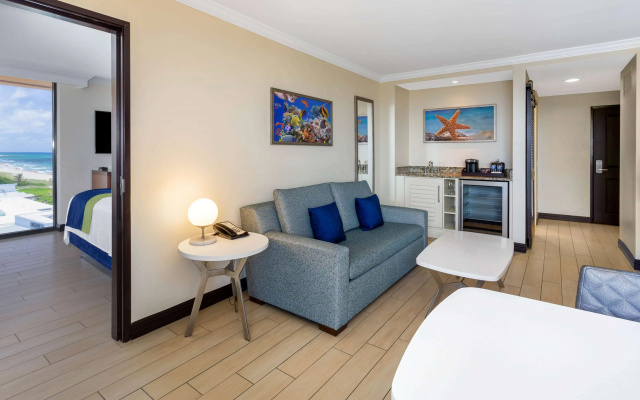 Wyndham Deerfield Beach Resort