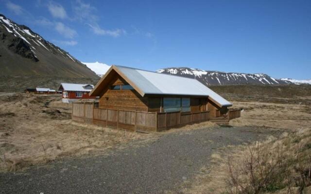 Glass House with River & 360 Degree View